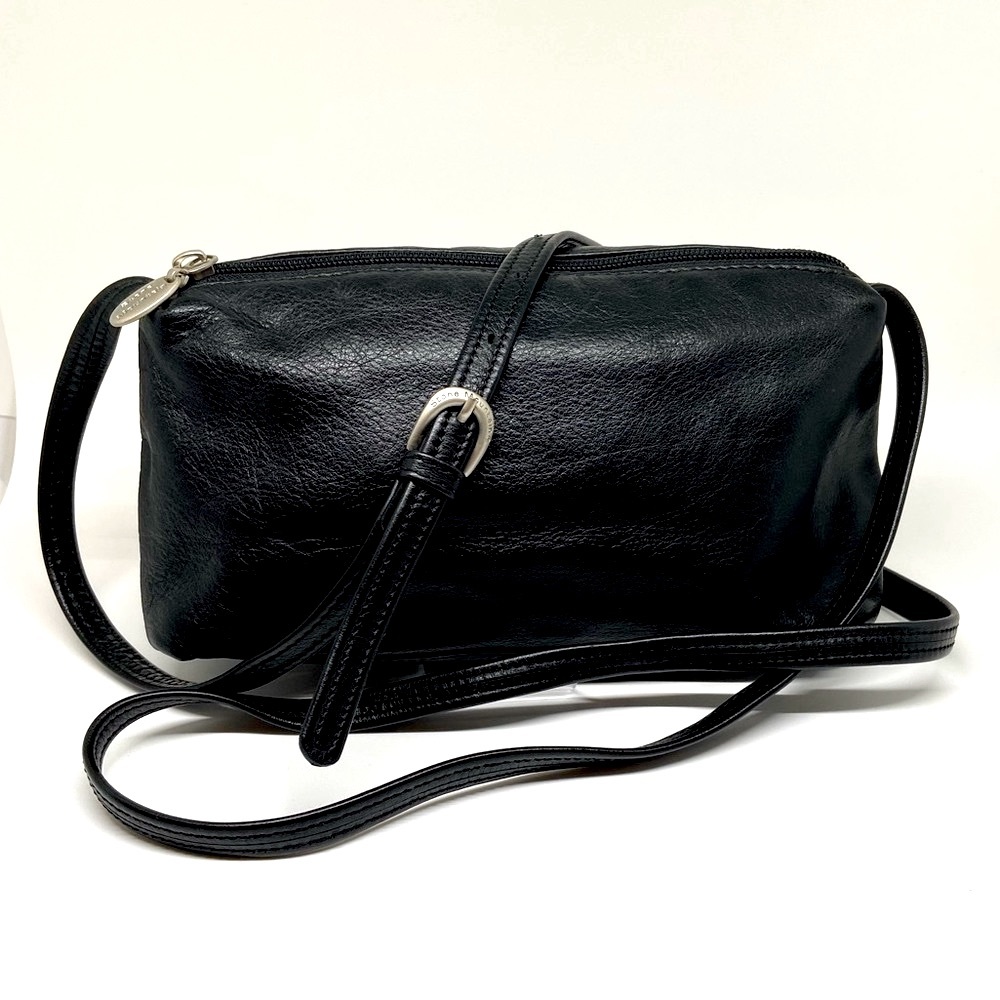 STONE MOUNTAIN Leather Crossbody Bag/Purse. Black.perfect little black bag